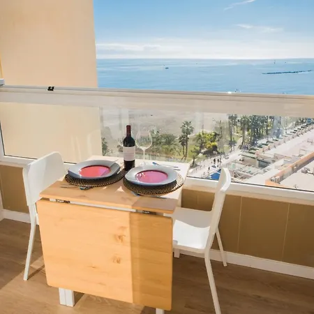Bonito Estudio A Pie De Playa Benalmádena